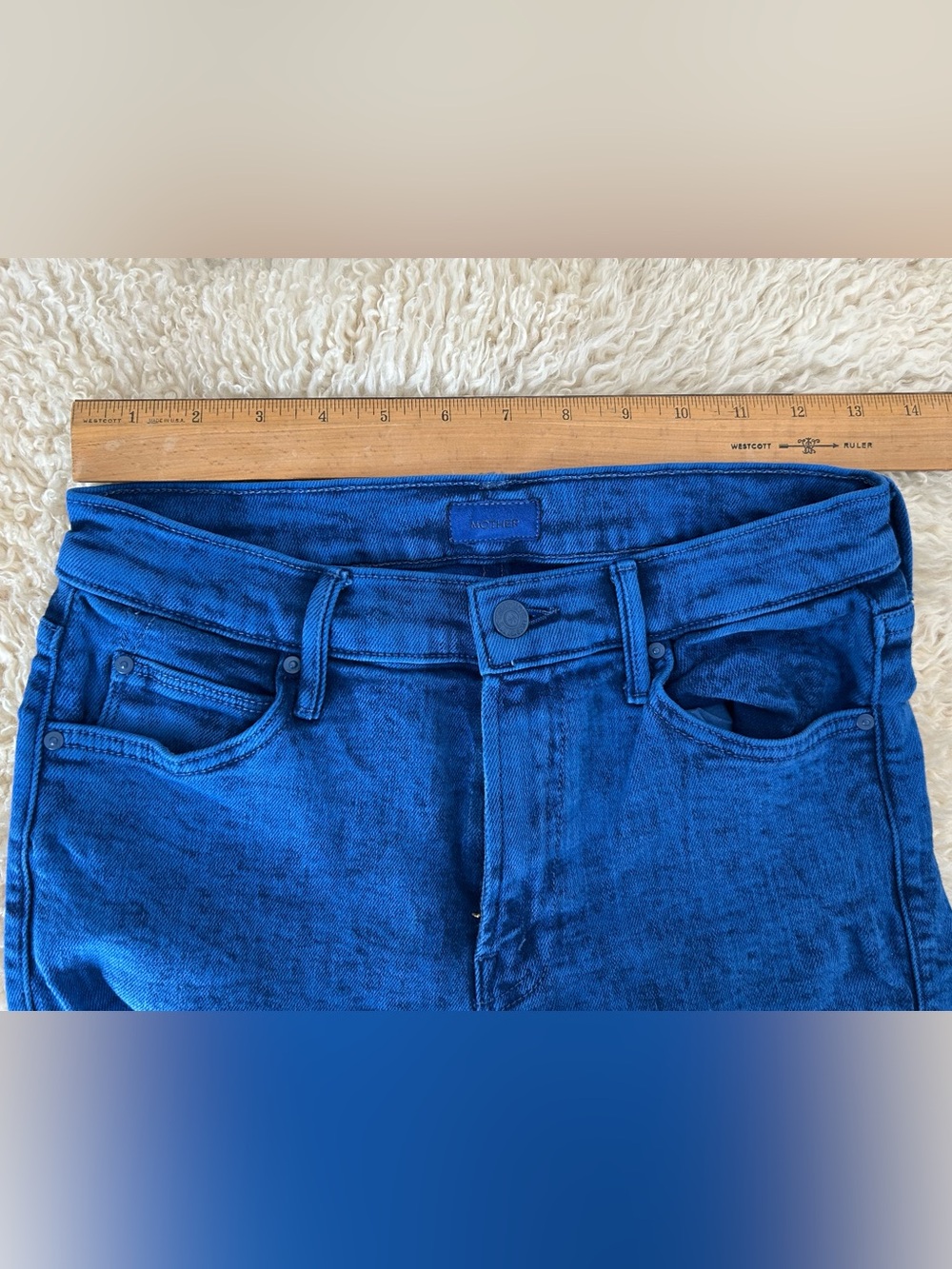 MOTHER Acid Washed The Rascal Ankle Jeans - Picture 9 of 9
